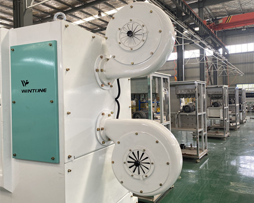 智能復(fù)式留胚米機(jī) 智能復(fù)式留胚米機(jī)